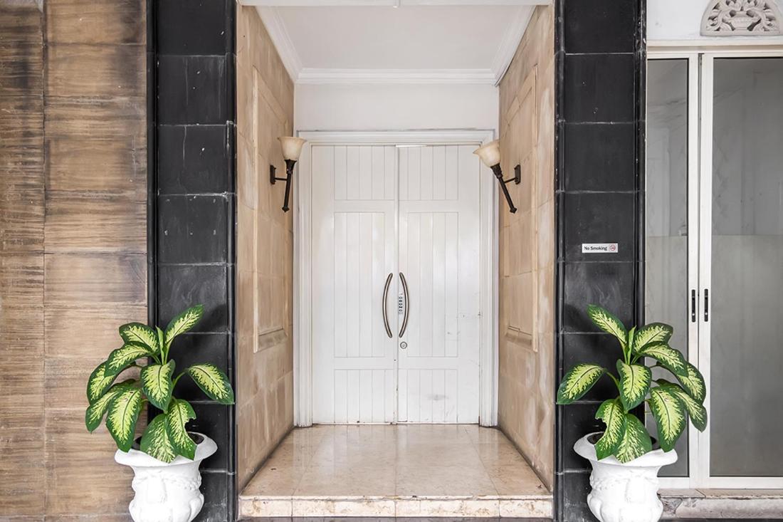 Guest house Twospaces Living At The Unit Jakarta