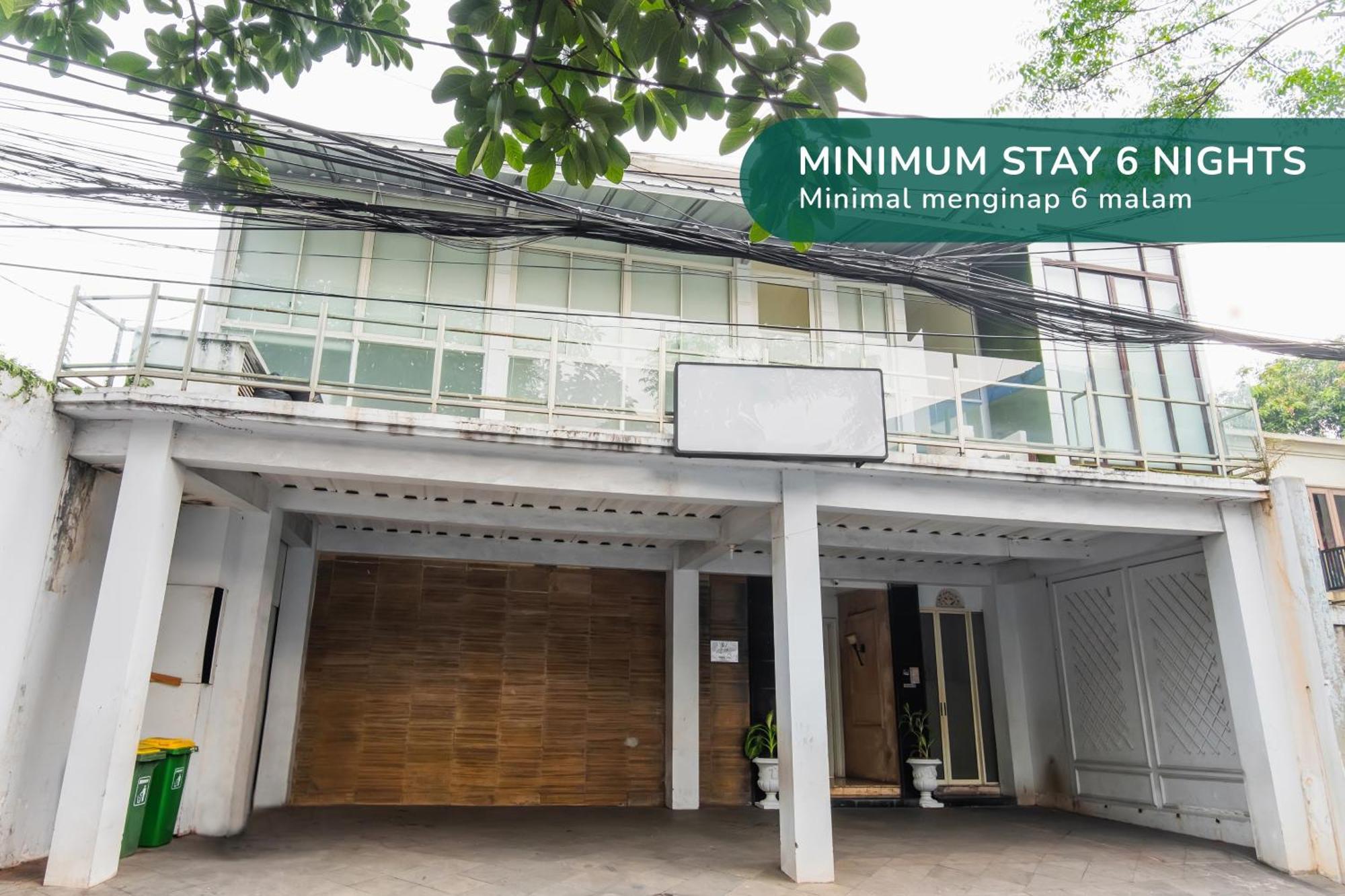 Guest house Twospaces Living At The Unit